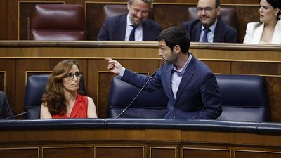 Spain investigated after sanctioning low cost airlines over hand luggage policies
