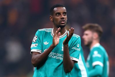 Liverpool handed huge boost as Alexander Isak issues fitness update
