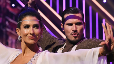 Hilaria Baldwin Heartbreak: 'DWTS' Star 'Completely Lost It' and Blamed Alec's Pals for Not Voting Enough After Elimination