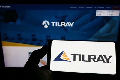 Tilray Delivers Q1 Earnings Surprise, Strengthens Balance Sheet With Lower Debt