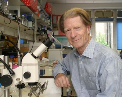 Sir John Gurdon obituary