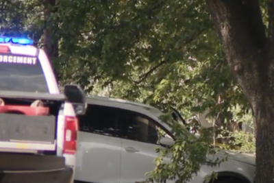 Four dead after gunman goes on shooting spree on 24-mile stretch of Texas interchange, police say