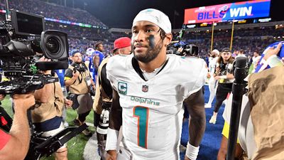 Tua Tagovailoa Gives Honest Response to Fan Criticism Amid Dolphins' Bad Season