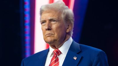 ‘Authoritarian leaders tend to reveal themselves:’ Americans see right through Donald Trump as he threatens to take ‘freedom of speech away’
