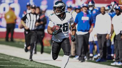 Saquon Barkley Downplays Emotions of Facing Former Team Ahead of Eagles-Giants