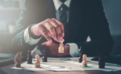 9 Financial Moves Men Make That Backfire Fast