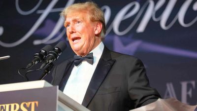 ‘As a fascist dictator:’ Internet blasts up against Donald Trump and his MAGA pets