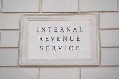 IRS unveils federal income tax brackets for 2026 — how those changes affect you