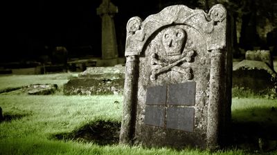 5 myths about Windows 10 End of Life you need to know of