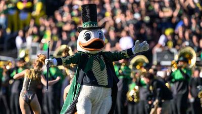Oregon Announces Legendary Ducks Athlete Will Serve As 'College GameDay' Guest Picker