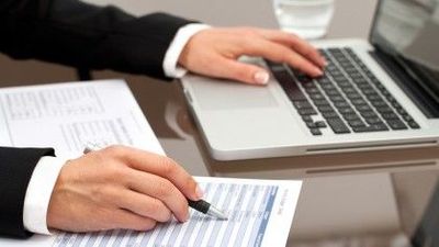 How to choose accounting software for small business