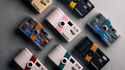 This compact camera looks like a disposable film cam, but the retro Flashback One35 V2 sends digital images to your smartphone