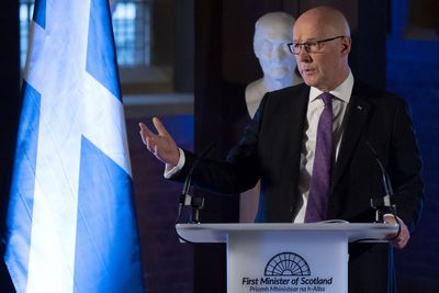 Swinney admits he cannot guarantee child poverty will continue to reduce