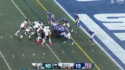 Micah Parsons Crushes Eagles With Four-Word Tweet After Consecutive Tush Push Plays