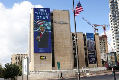 Trump praises ‘momentous’ deal ahead of Israel Hamas ceasefire