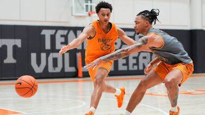Sports Illustrated’s Men’s College Basketball Preseason Top 25: No. 16 Tennessee