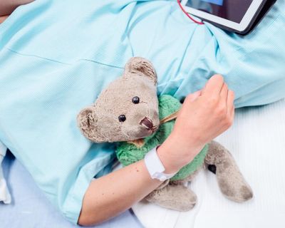 From virtual mentors to storytelling robots: how one nurse is using technology to help children cope with pain