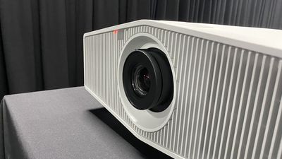 Save a whopping £1500 on Sony's Award-winning native 4K projector