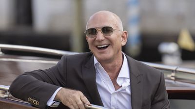 The Single Smartest Financial Decision Jeff Bezos’ Made — That You Can Steal