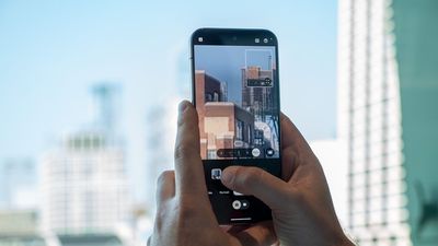 The Pixel 10 Pro's camera gets the shakes in serious user bug reports