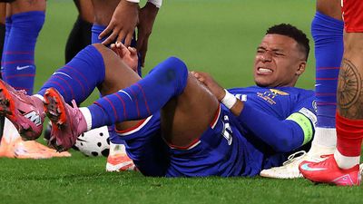 France Boss Confirms Kylian Mbappe Injury After Worrying Substitution