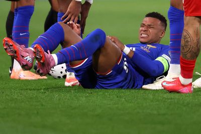 Kylian Mbappe: Real Madrid dealt injury blow as star striker limps off in France victory
