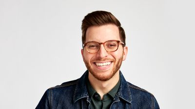 10 Best Student Discounts To Get in 2025, According to George Kamel