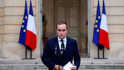 Macron reappoints outgoing Lecornu as prime minister