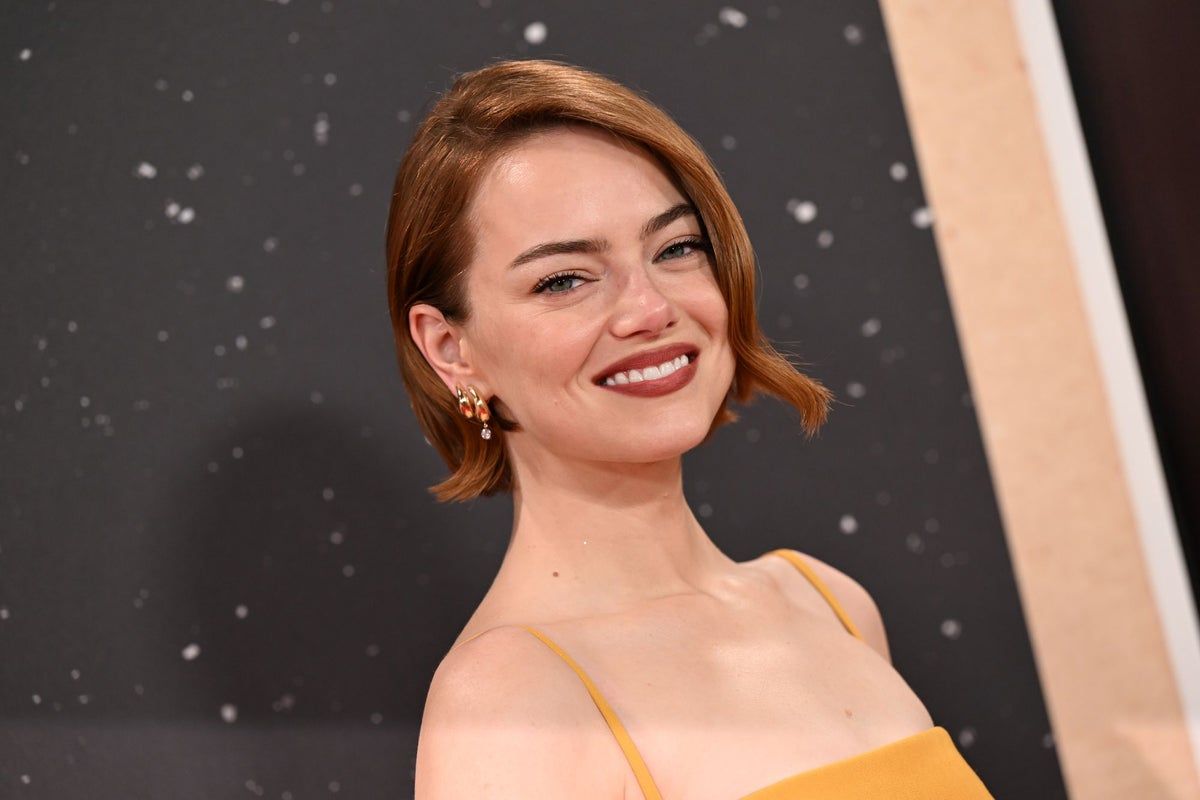 Beautiful Emma Stone Reveals Her One Condition For Shaving Her Head In Bugonia: 'it Felt More Dramatic' (exclusive) Artwork for Mobile Beautiful Emma Stone Reveals Her One Condition For Shaving Her Head In Bugonia: 'it Felt More Dramatic' (exclusive) Artwork for Mobile