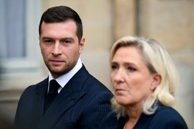 Reappointed French PM Scrambles To Form Government