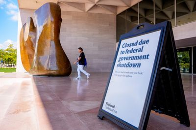 The government shutdown couldn't have come at a worse time for D.C. Its $11 billion tourism industry is bracing for impact