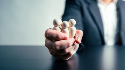 10 Power Moves That Instantly Elevate Your Reputation