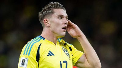 Viktor Gyokeres Lambasted for ‘Weak’ Performance in Sweden Defeat