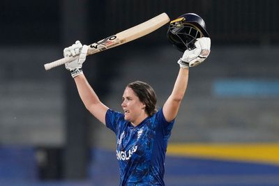 Nat Sciver-Brunt ton inspires England to Women’s World Cup win over Sri Lanka