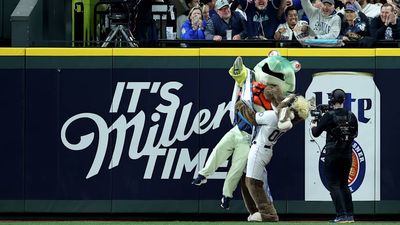 How Humpy the Salmon’s Historic Mascot Race Win Helped Spark Mariners' Victory