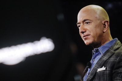 Bezos Encourages Young Entrepreneurs To Work Before Launching Startups: 'I Always Advise Young People To Learn the Fundamentals'