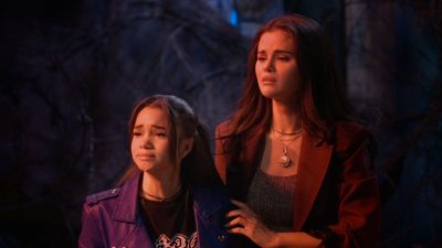 Selena Gomez Is A Mom On Wizards Beyond Waverly Place, And Shared Her Feelings About Becoming A Mother In Real Life