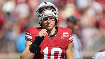 Oklahoma QB John Mateer Seen Throwing Passes in Warmups With Status Uncertain vs. Texas