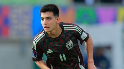 Surprise MLS Team Joins Race to Sign Mexico National Team Star Gilberto Mora