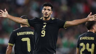Why Is Raul Jimenez Not Playing for Mexico in October?