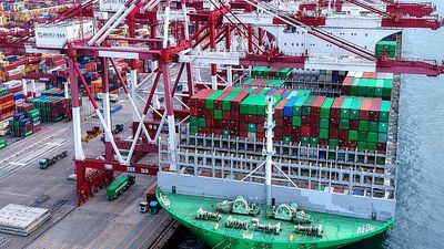 China says it's 'not afraid' of a tariff war in the face of Trump's 100% tariff threat