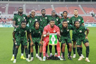 Nigeria team plane forced to make emergency landing after windscreen cracks in mid-air