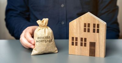 8 Reverse Mortgage Updates Seniors Should Know Before Signing Anything
