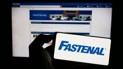 Fastenal, Safe Pro Group And 3 Stocks To Watch Heading Into Monday