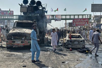 Pakistan police officer killed as authorities attempt to stop pro-Palestinian march