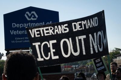 Growing number of US veterans face arrest over Ice raid protests