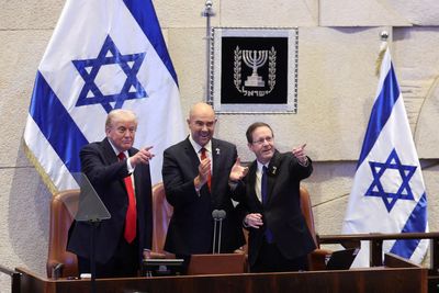 Trump’s team including ‘rock star’ Mike Huckabee and Steve Witkoff given rapturous applause by Israeli parliament