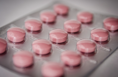 Healthcare Opportunities And Risks Collide For Direxion's Eli Lilly-Focused ELIL, ELIS ETFs