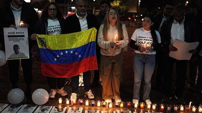 Venezuelans in Colombia call for release of political prisoners