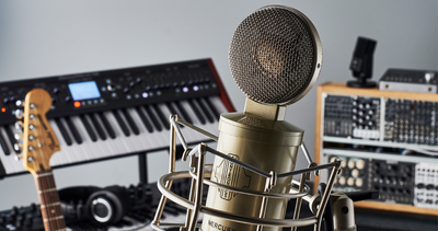 Ever wondered how a microphone really works?